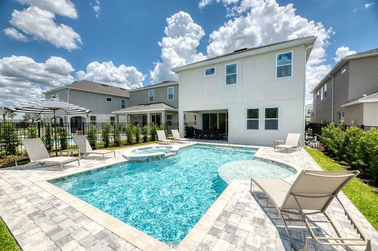 vacation rental condos